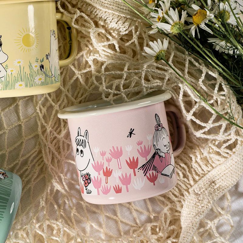 Moomin by Muurla - Emaljekopp 2.5 dl - I hagen rosa