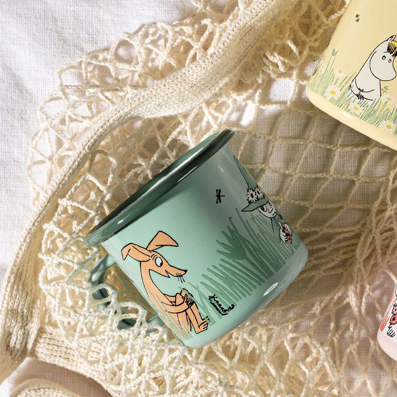 Moomin by Muurla - Emaljekopp 2.5 dl - I hagen grønn